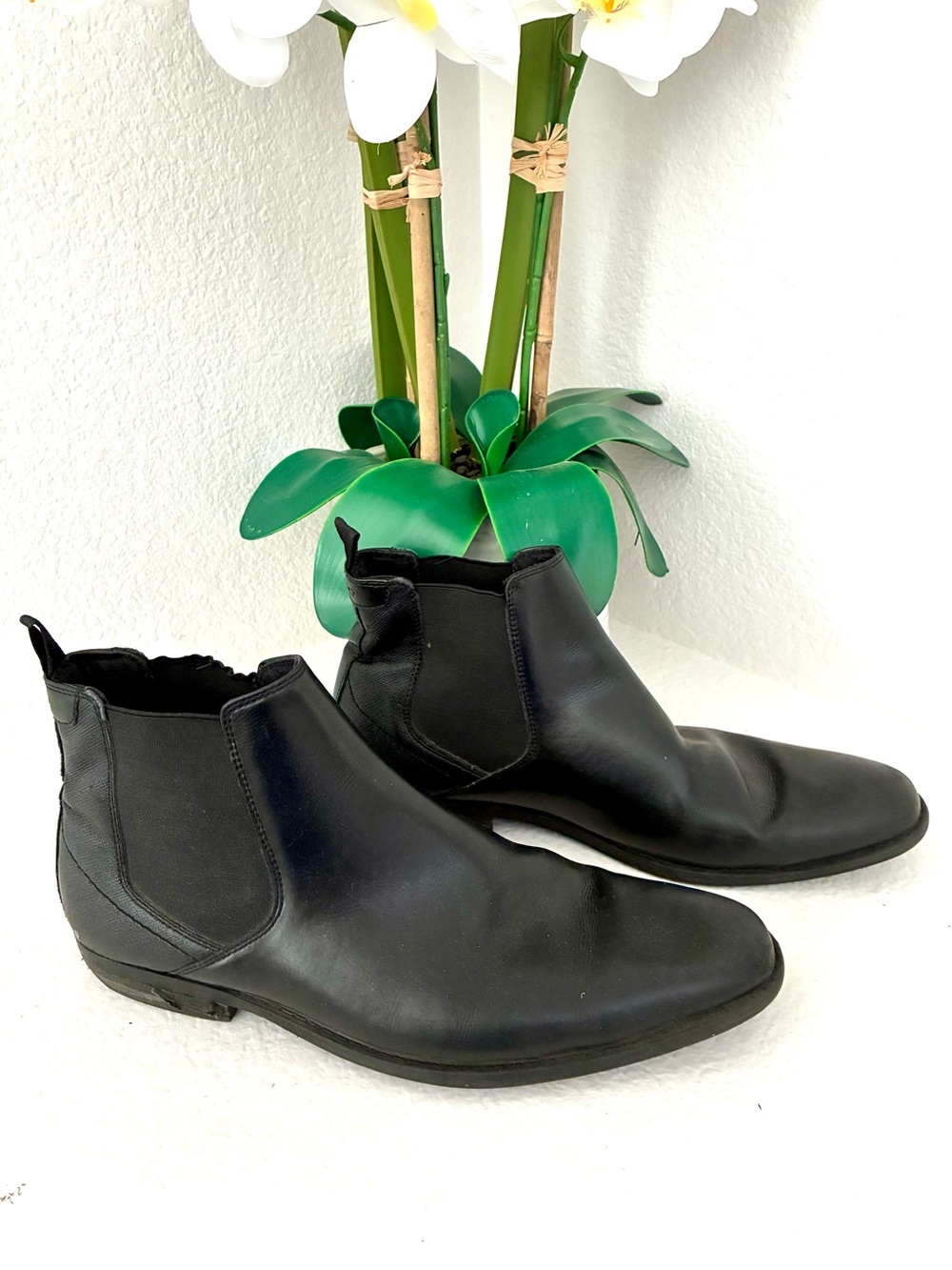 Preowned mens Aldo boots size 10.5